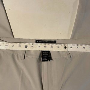 Greg Norman ML75 MicroLux Golf Pants - Size 36x32, Gray